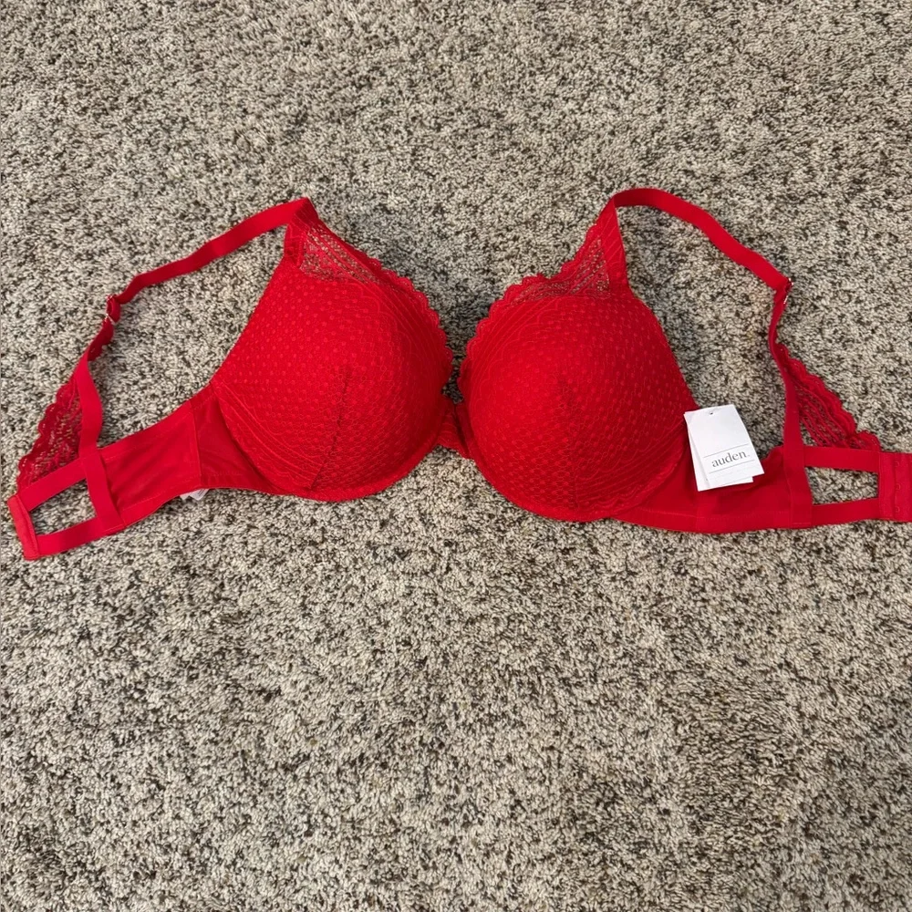 38DD Red Lace Bra - Picture 1 of 5
